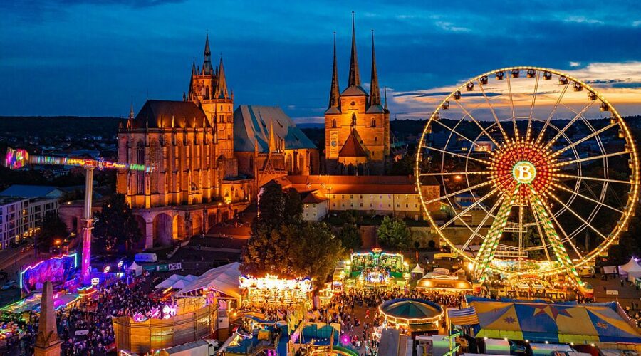 Erfurter Weihnachtsmarkt: Wo Magie auf Neues trifft!