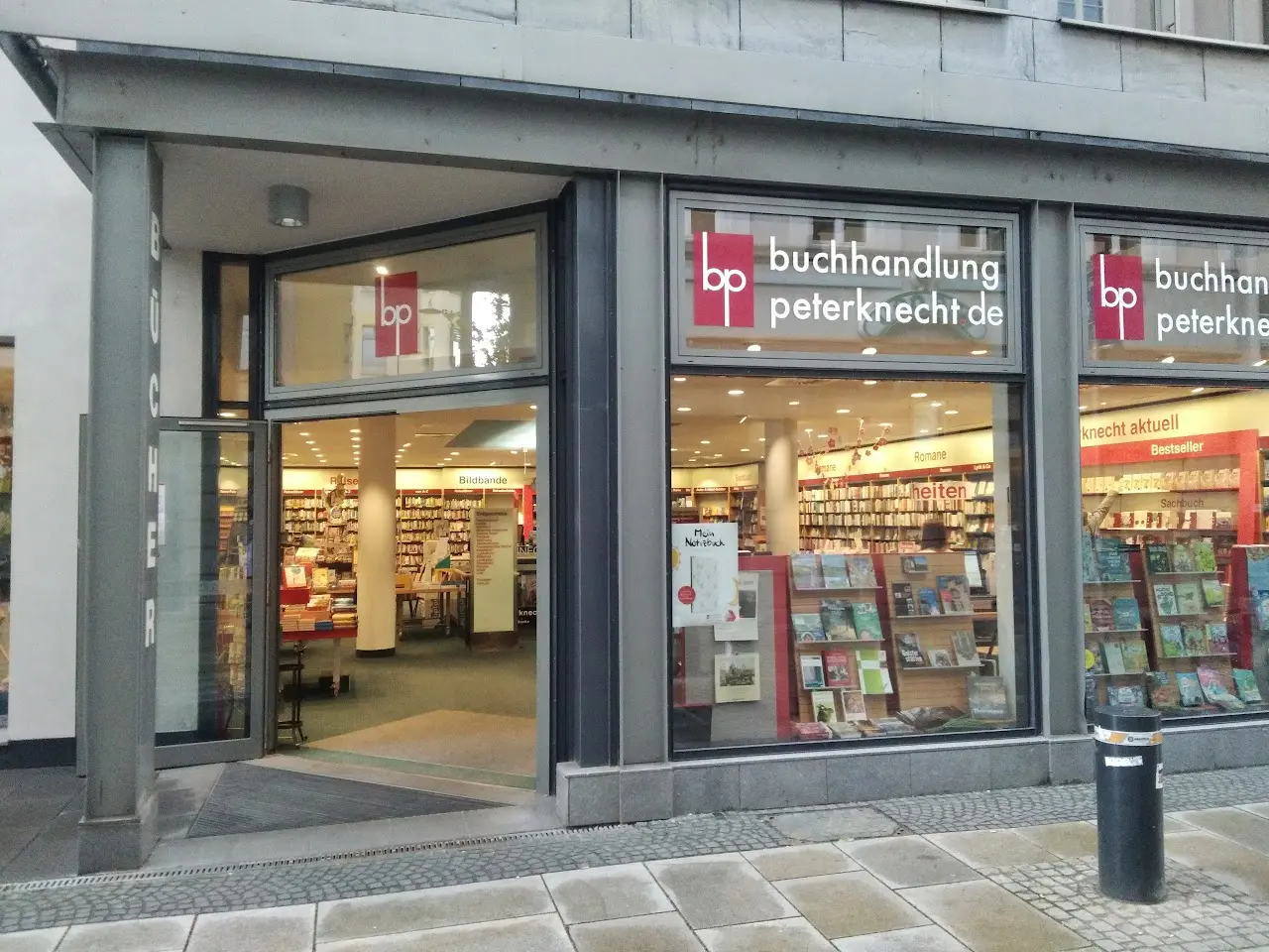 Buchhandlung peterknecht gmbh & co. Kg 21 1731078932 372 photo