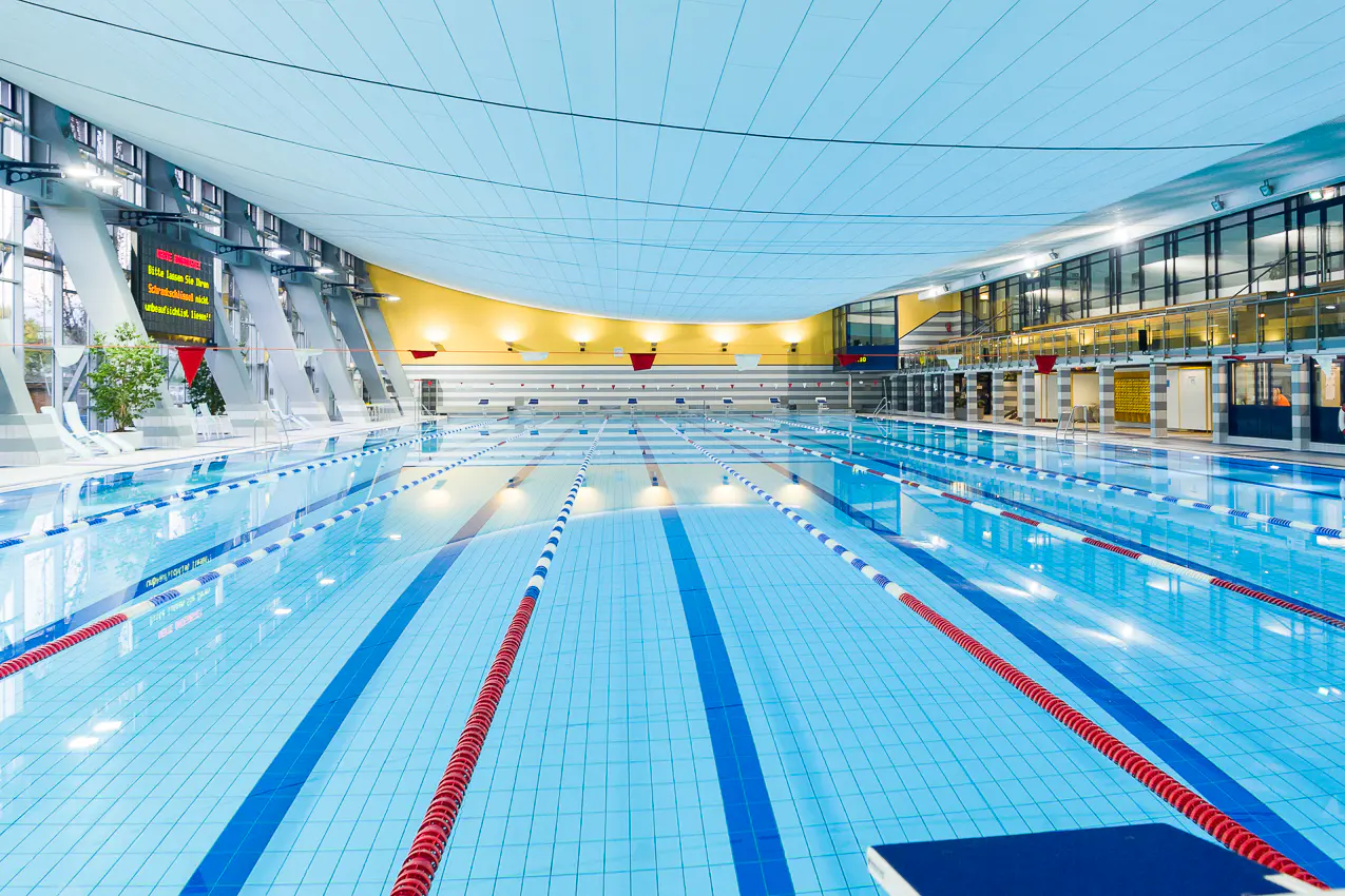 Roland matthes schwimmhalle 21 1731085803 847 photo