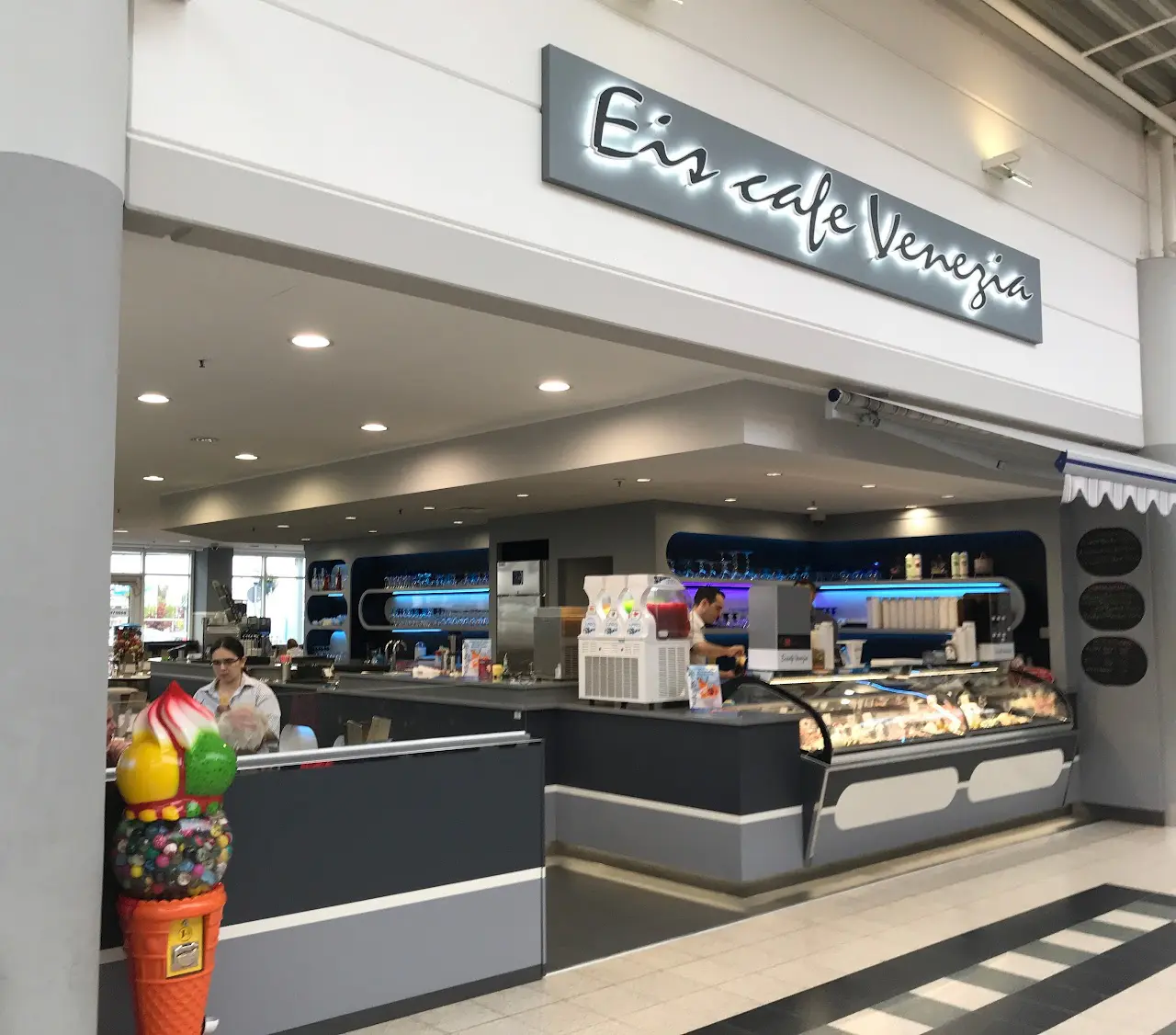 Eiscafé venezia 21 1731158359 122 photo