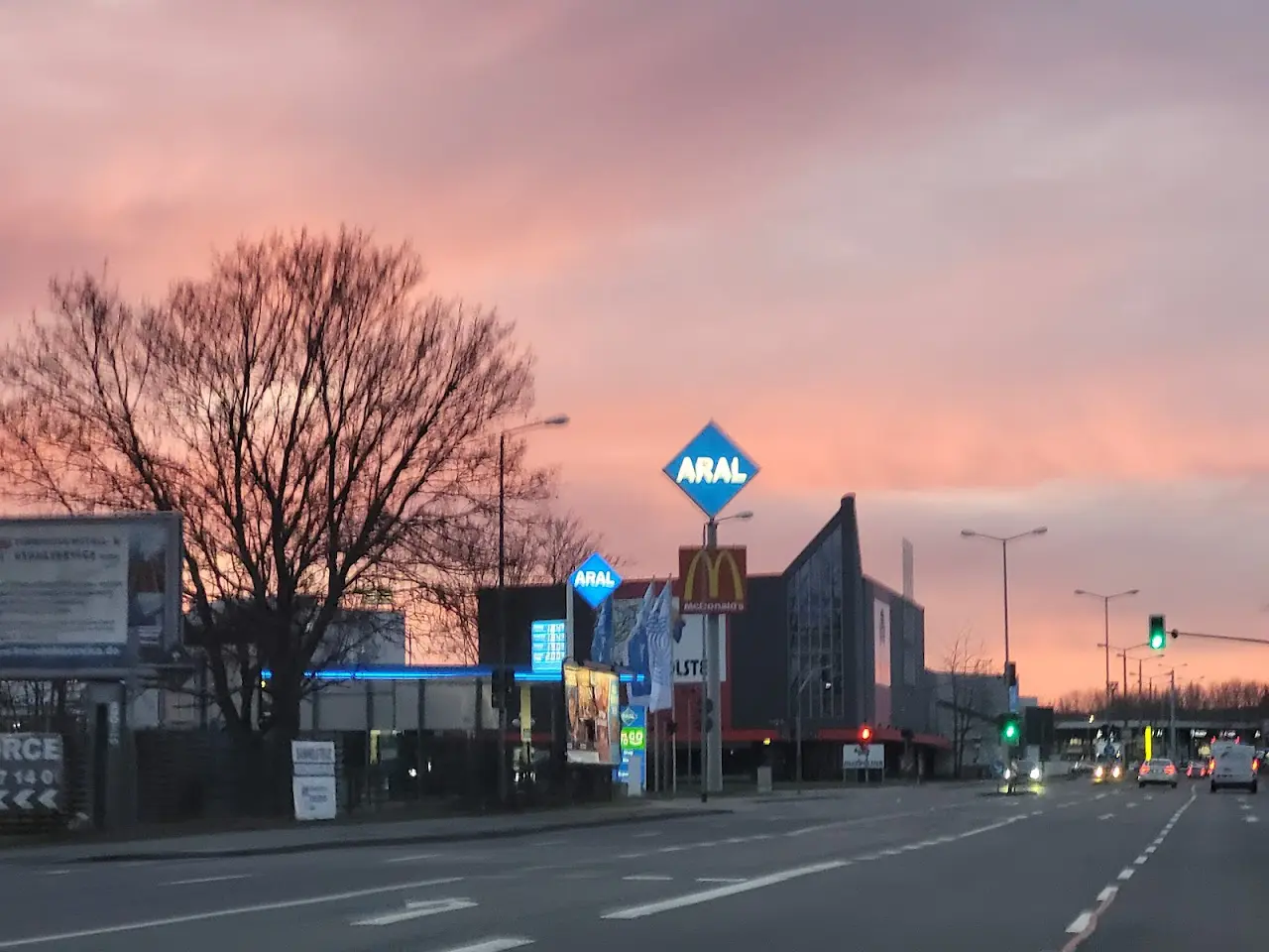 Aral tankstelle 27 1731173343 703 photo