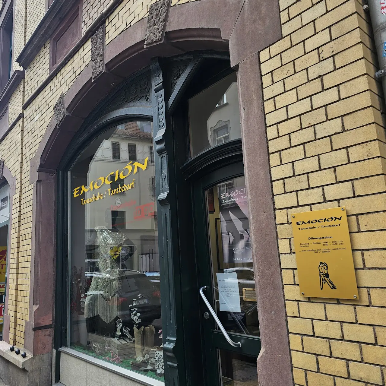 Emocion - tanzschuhe und tanzbekleidung 13 1731177643 733 photo