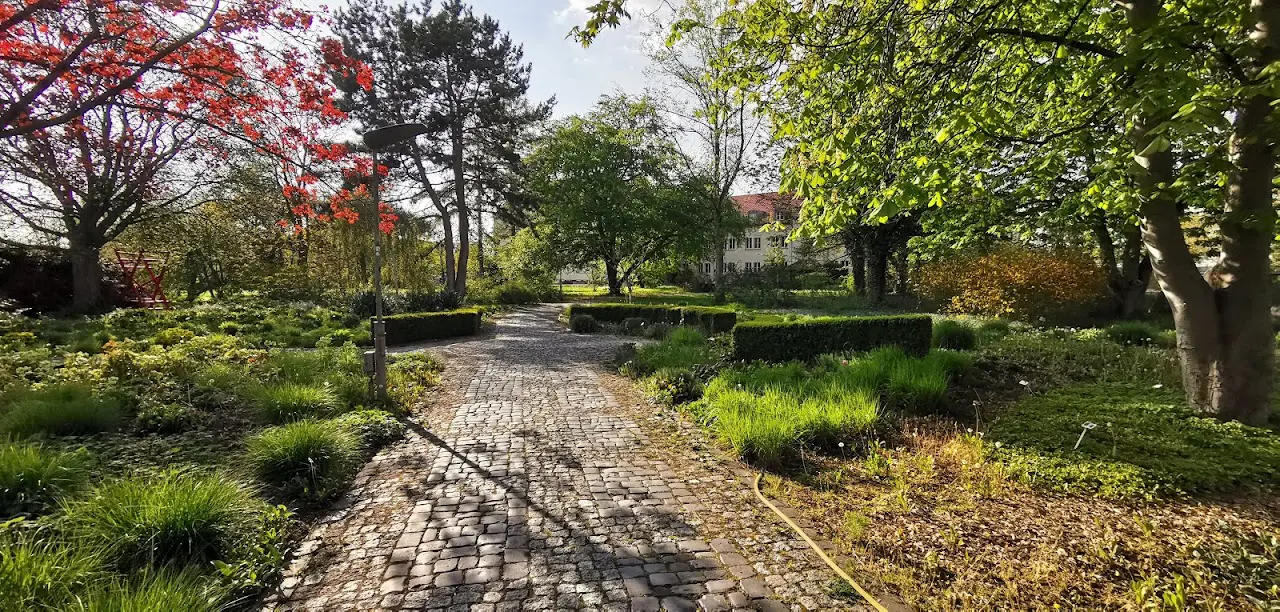 Lehrpark der fachhochschule erfurt 9 1731212921 180 photo