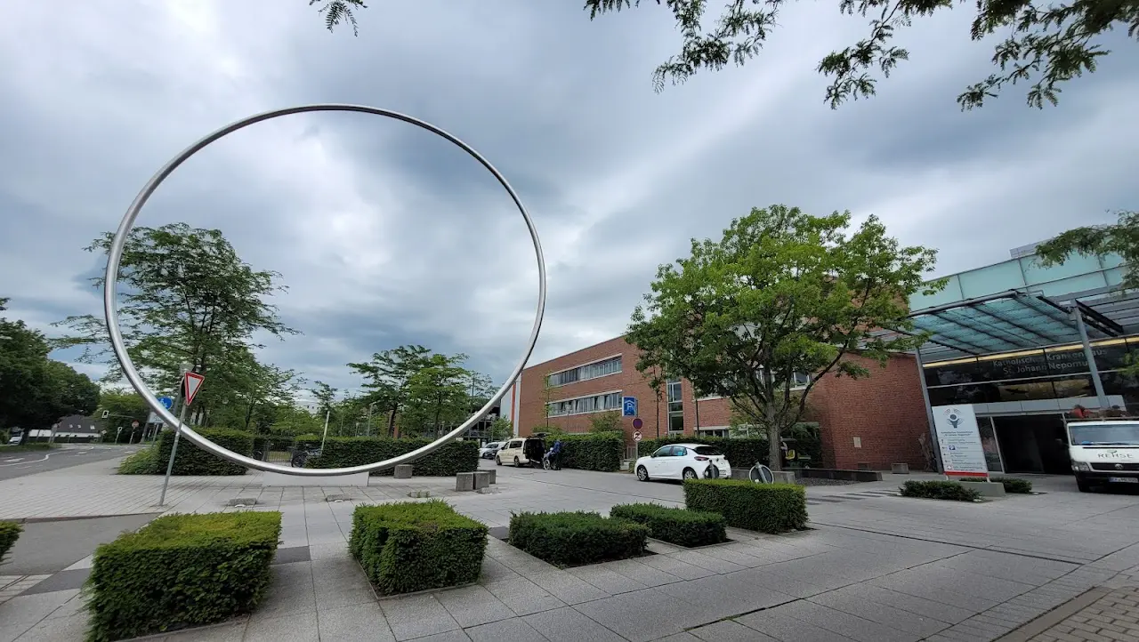 Katholisches krankenhaus st. Johann nepomuk 27 1731230100 88 photo