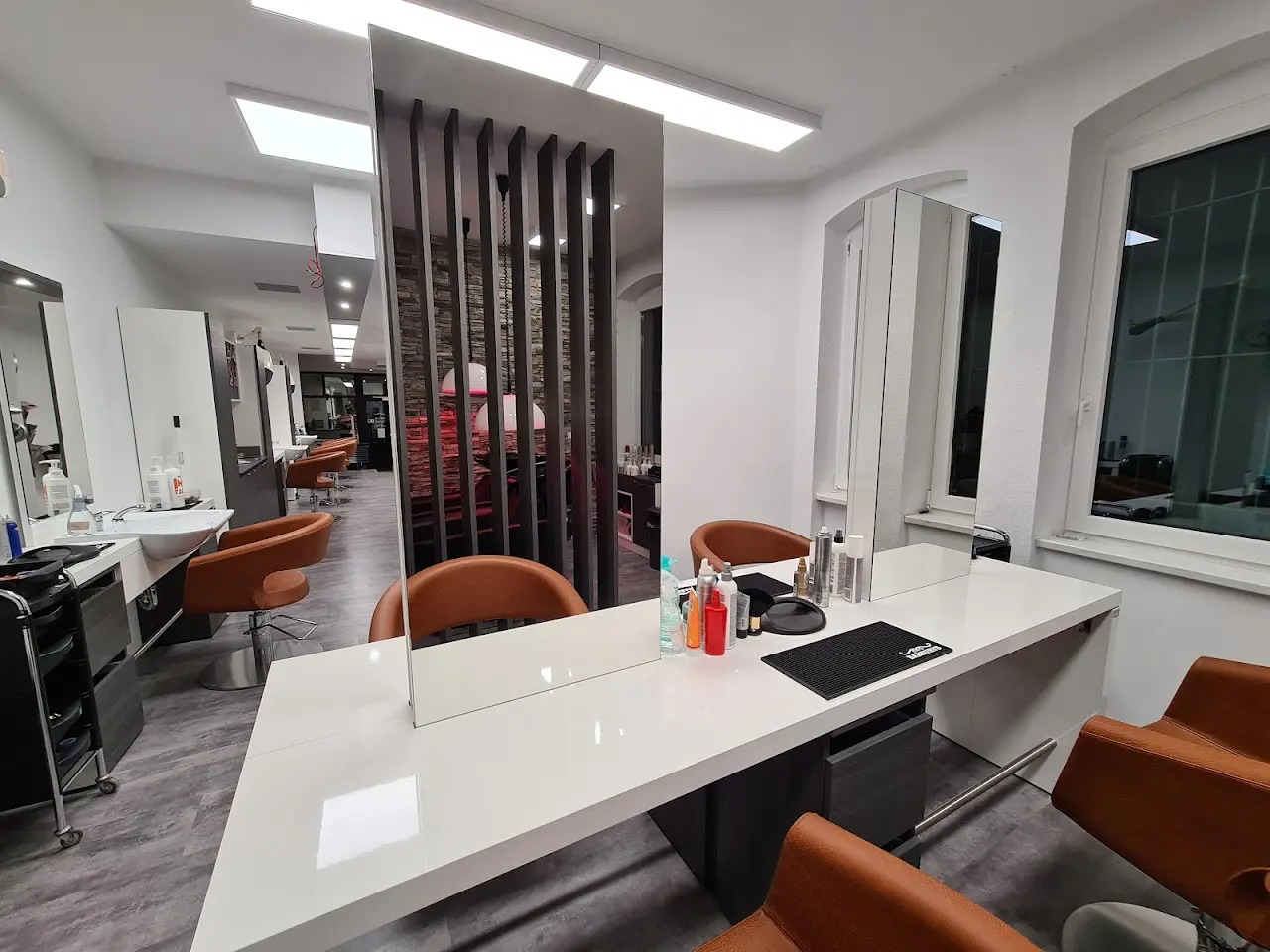 Friseur bauer 23 1733418442 543 photo