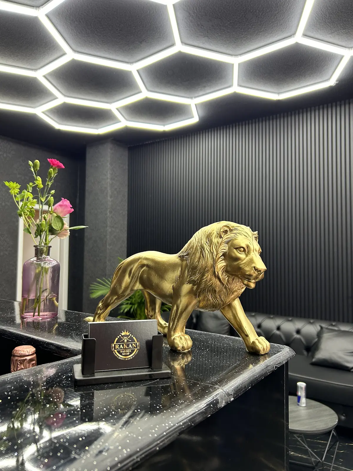 Rakan barbershop 27 1733482686 305 photo