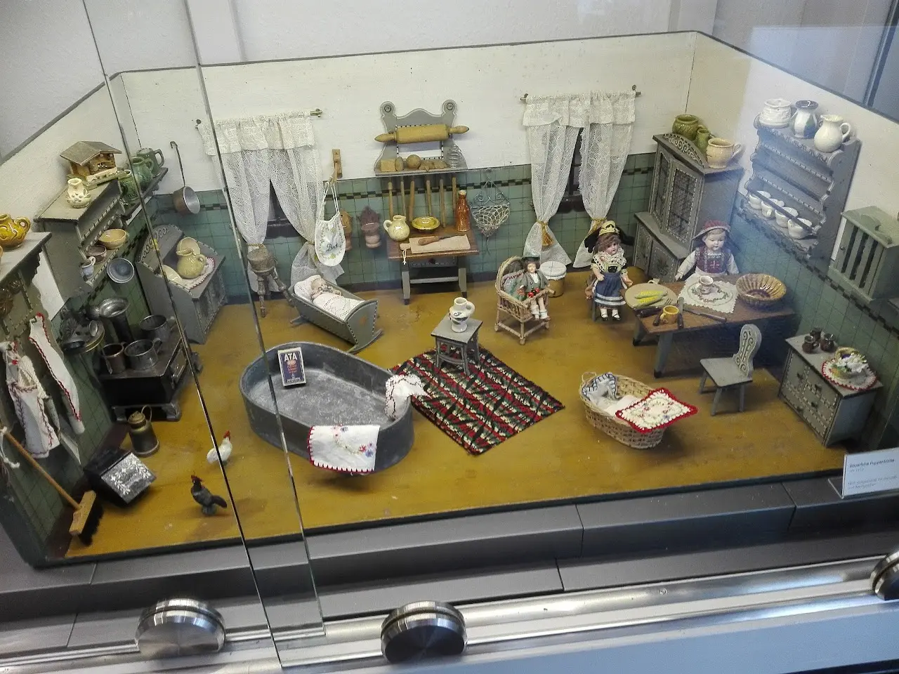 Erfurter puppenstubenmuseum 27 1733578671 326 photo