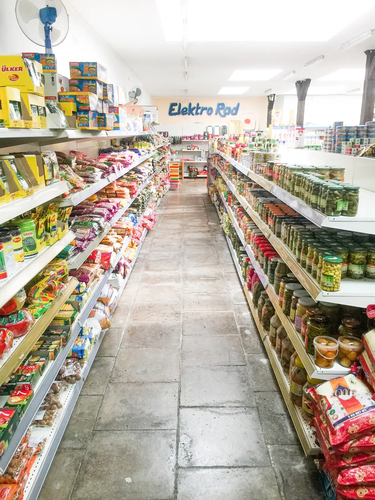 Baba's big bazar 2 | baba lebensmittelhandel und halal fleischerei 21 1733585271 177 photo