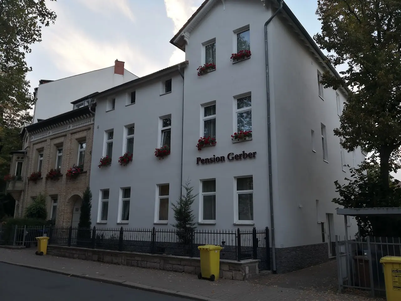 Pension silke gerber 27 1734787266 71 photo