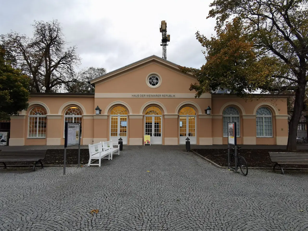 Haus der weimarer republik - forum für demokratie 27 1736870021 383 photo