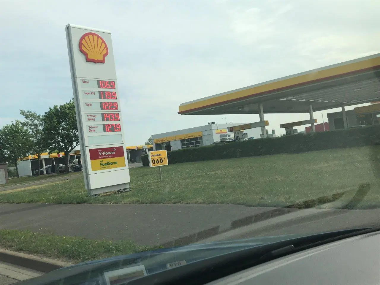 Shell station erfurt stotternheimer straße 27 1736871125 333 photo
