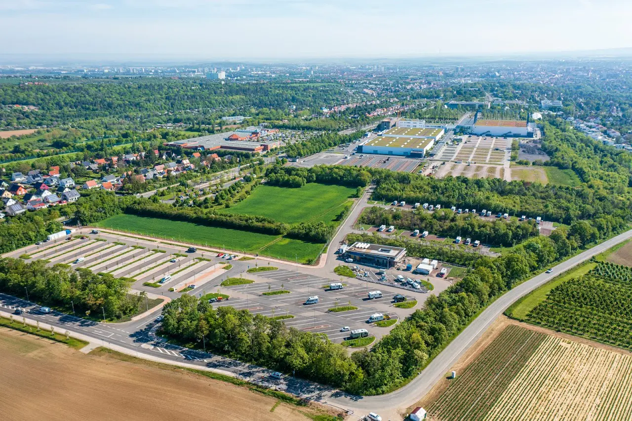 Wohnmobilstellplatz "tor zur stadt erfurt" 27 1736943682 352 photo